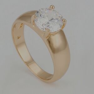 18K Gold Plated Ring Synthetic CZ Size 6